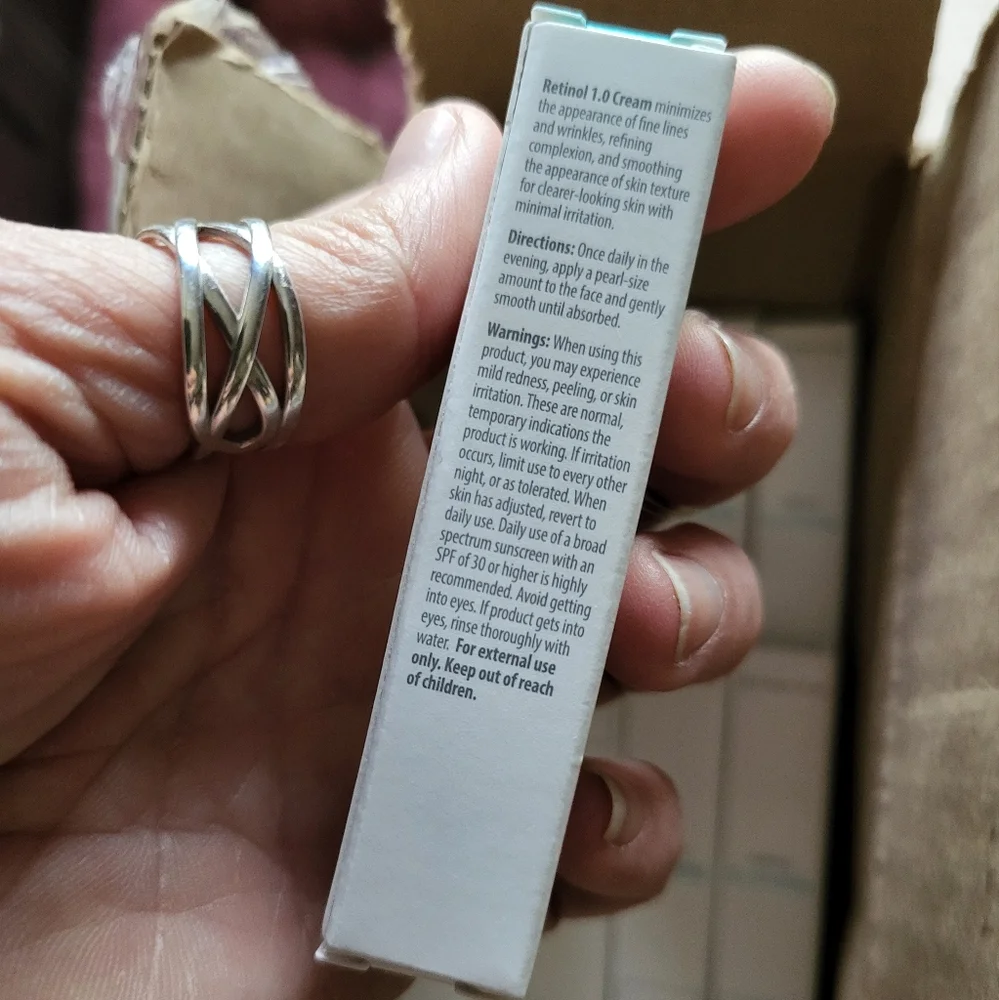 NEW BUNDLE OF 10 Pack OBAGI RETINOL 1.0 - 0.18oz Each - Picture 5 of 6